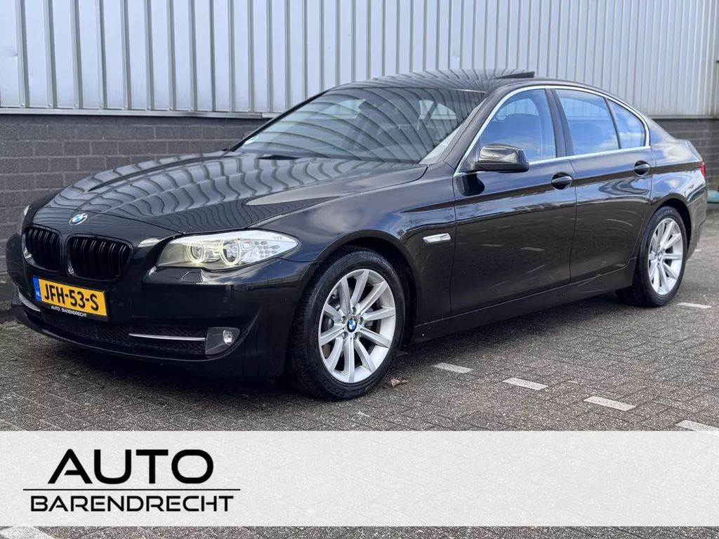 BMW 5-serie 523i High Executive Open Dak | Leder | Stoelverwarming