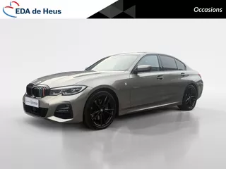 BMW 3-serie 330i High Executive Edition | Automaat | M-Sport | Schuif-Kantel Dak | Harman Kardon | 360* Camera | Dealer Onderhouden | Stuur/Stoel Verwarming | Apple Carplay/Android Auto