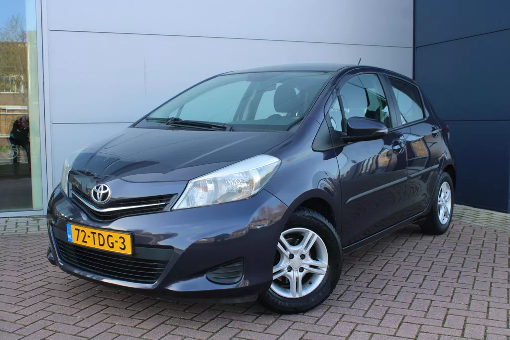 Toyota Yaris 1.0 VVT-i Aspiration 5-drs Airco Camera LM velgen 71.749km Dealer onderhouden