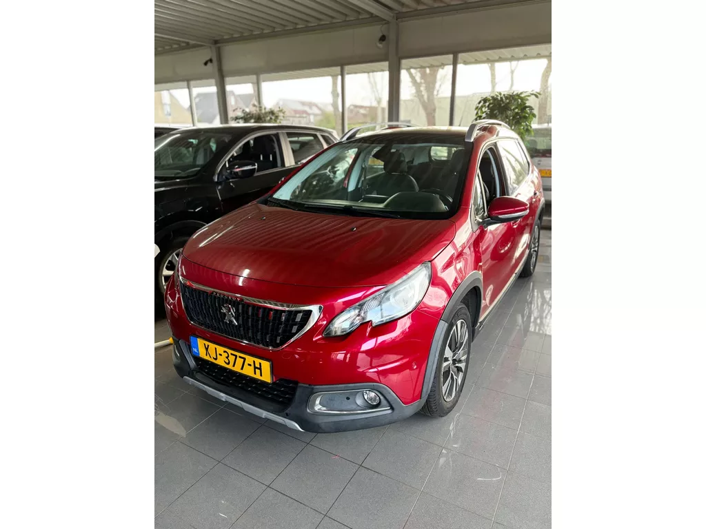 Peugeot 2008 1.2 PureTech Allure