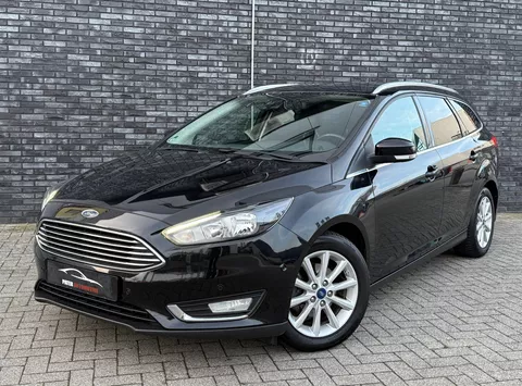 Ford Focus Wagon 1.0 Titanium 125pk|Cruise|360pdc|Stoel&amp;stuurverwarm|Trekhaak Afn