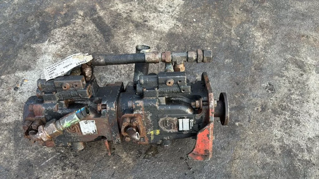 Diverse SAUER DANFOSS MODEL 748-010003 FRONT PUMP CCW