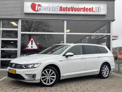 Volkswagen Passat Variant 1.4 TSI GTE /Cruise/Clima/Panodak/Trekhaak/