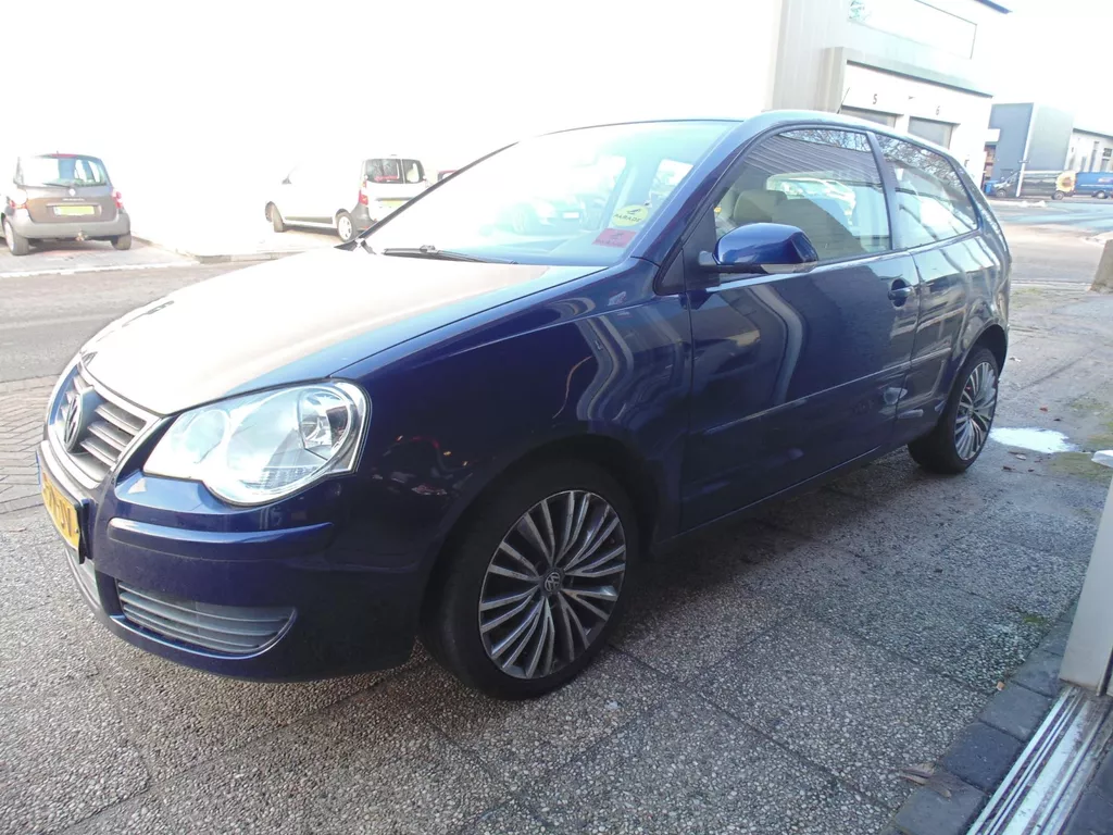 Volkswagen Polo 1.4-16V Turijn