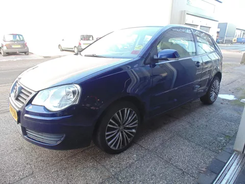 Volkswagen Polo 1.4-16V Turijn