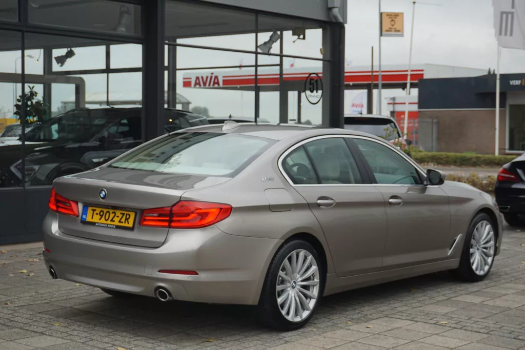 BMW 5-serie 530e iPerformance High Executive