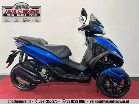 Piaggio MP3 300 Yourban Sport