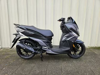 SYM Yet 14 Mamba green