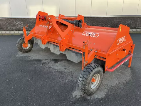 Struik GLUTTON 3000 LOOFKLAPPER