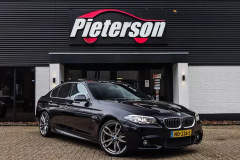 BMW 5-serie 520d M-Pakket FACELIFT NAP PANO 6WB MEMORY LEDER