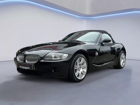 BMW Z4 Roadster 2.0i /Apple &amp; Android carplay/Stoelverwarming/Parkeersens V+A/Leder/Elektr. Cabriodak/HiFi audio/Airco/Automatisch licht/(MET GARANTIE*)