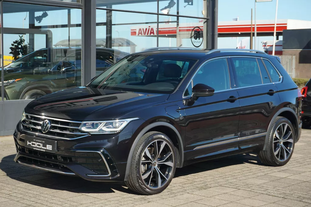 Volkswagen Tiguan 1.4 TSI eHybrid R-Line Business+ | DCC | Trekhaak | ACC | 3x Rline