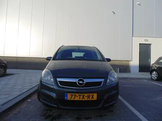 Opel Zafira 1.6 Business met airco 7 set
