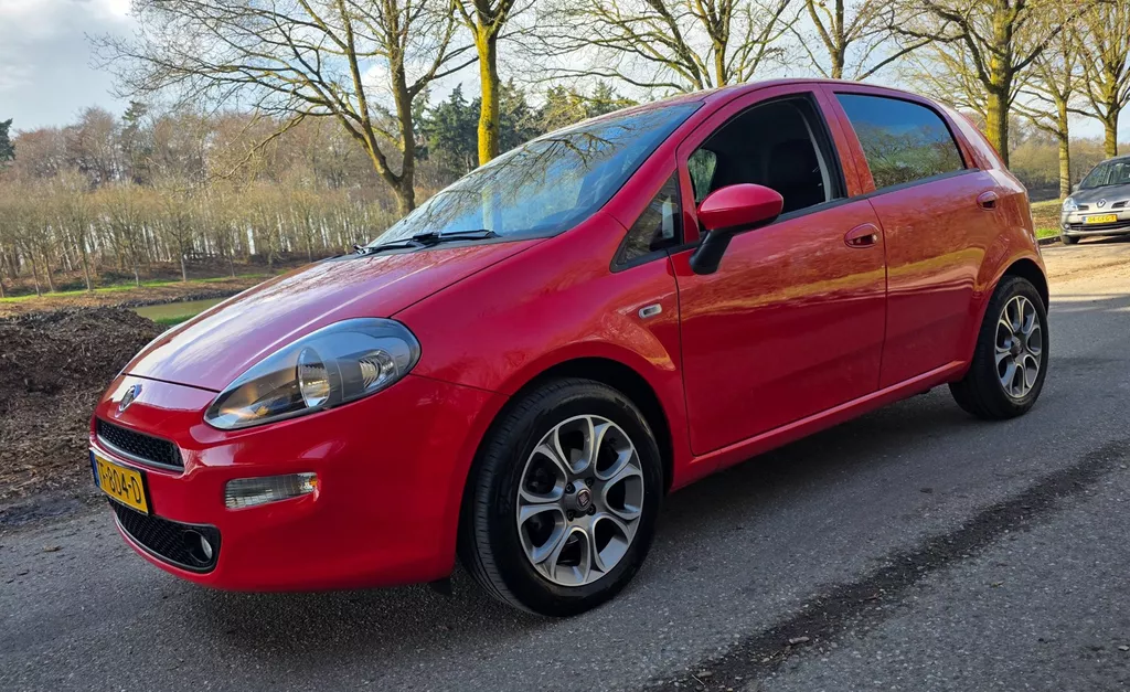 Fiat Punto Evo 0.9 TwinAir Sempre - NL Auto - 2e Eigenaar -