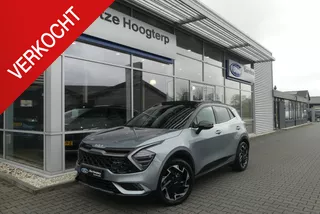 Kia Sportage 1.6 T-GDi Plug-in Hybrid AWD GT-PlusLine PANO, 360&deg; CAMERA, MEMORY, WINTER PACK, ADAPT. CRUISE, CLIMA, NAVI, PDC V&amp;A, APPLE CARPLAY/ANDROID AUTO, BLIS, KEYLESS, HARMAN/KARDON, STOELVENTILATIE, ELEKT. ACHTERKLEP, ELEKT. PASSAGIERSSTOEL, 77.987KM