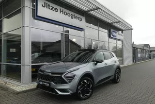 Kia Sportage 1.6 T-GDi Plug-in Hybrid AWD GT-PlusLine PANO, 360&deg; CAMERA, MEMORY, WINTER PACK, ADAPT. CRUISE, CLIMA, NAVI, PDC V&amp;A, APPLE CARPLAY/ANDROID AUTO, BLIS, KEYLESS, HARMAN/KARDON, STOELVENTILATIE, ELEKT. ACHTERKLEP, ELEKT. PASSAGIERSSTOEL, 77.987KM