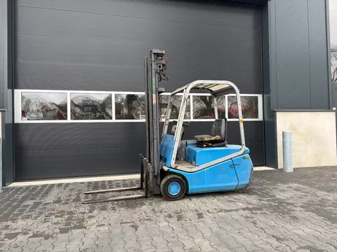 CESAB elektrischeh heftruck blitz 315