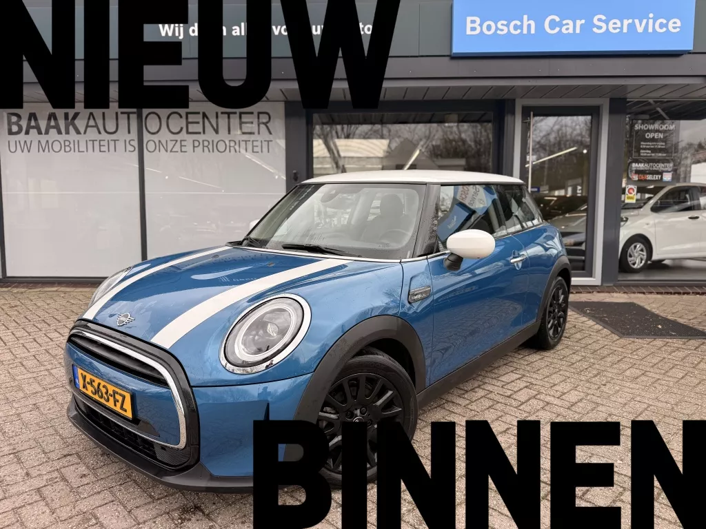 MINI Cooper Mini 1.5 Camden | Carplay | Navigatie | Automaat