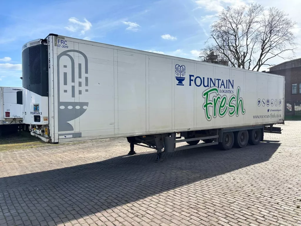 Schmitz Cargobull Thermoking SLXe200,SAF scheibenbremsen,luftfedrung 260 cm hoch