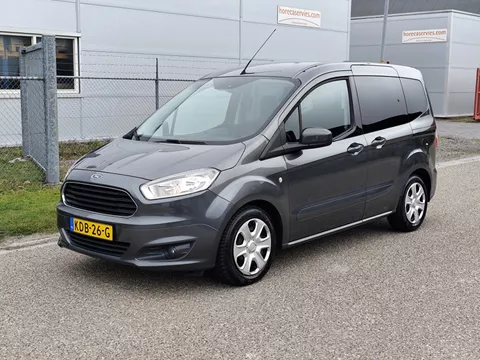 Ford TOURNEO COURIER 1.0 Titanium