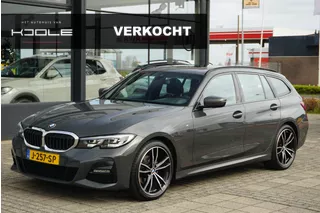 BMW 3-serie Touring 320i Executive Edition | M pakket | pano | trekhaak