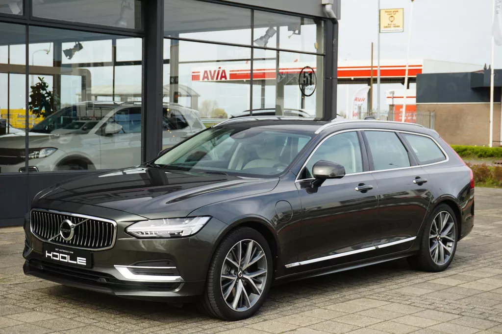 Volvo V90 2.0 T8 AWD Inscription | PANO | trekhaak | stoelkoeling | CarPlay