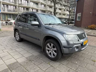 Suzuki Grand Vitara 2.4 High Executive 124kw Leder Climate Cruise Panorama