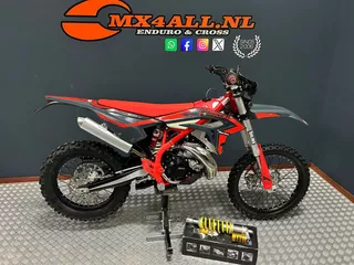 Beta Xtrainer 300 2T X-Trainer 580 Km !! E-start ! A2 Nieuwstaat ! no KTM 300 EXC