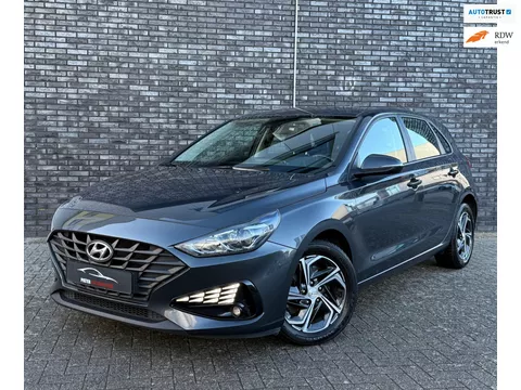 Hyundai I30 1.0 T-GDi MHEV Aut|Camera|Carplay|Cruise|Topstaat|Lane Assist|Trekhaak monteren mogelijk