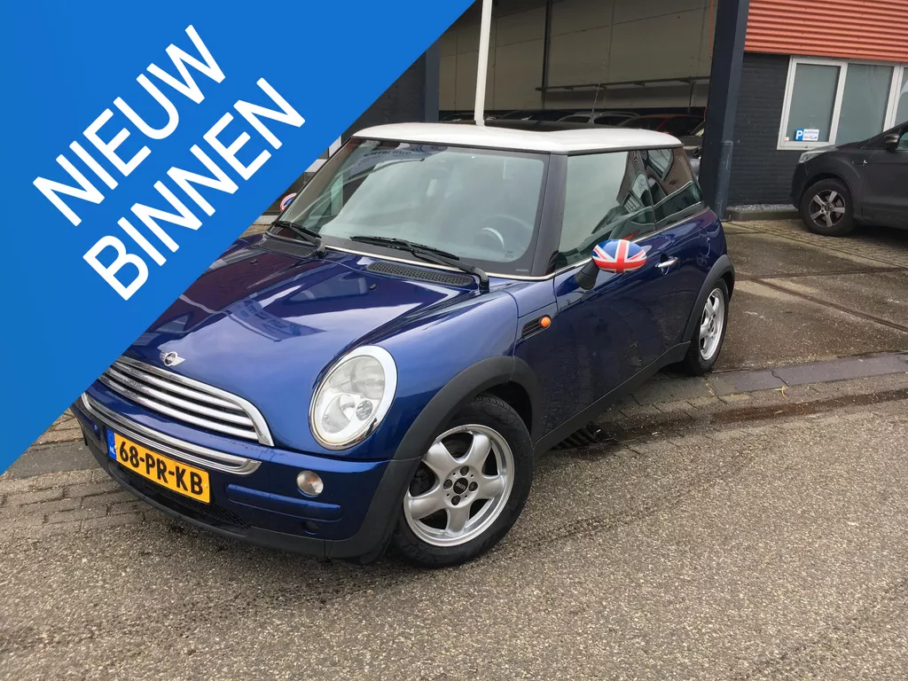 Mini Mini 1.6 Cooper Chili | Airco | Climate Controle | Centrale vergrendeling | Elektrisch bediende ramen voor | Open Panorama dak | Radio/CD | Lichtmetalen velgen | Nederlandse auto | Boekjes aanwezig |