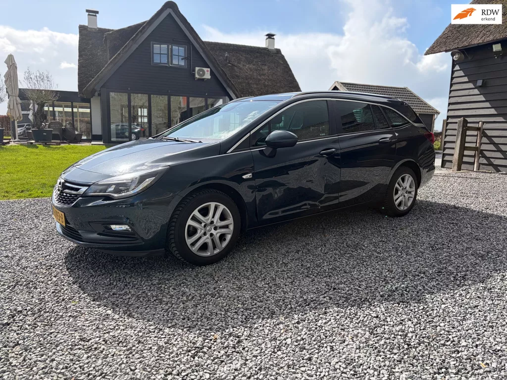 Opel Astra Sports Tourer 1.0 Online Edition