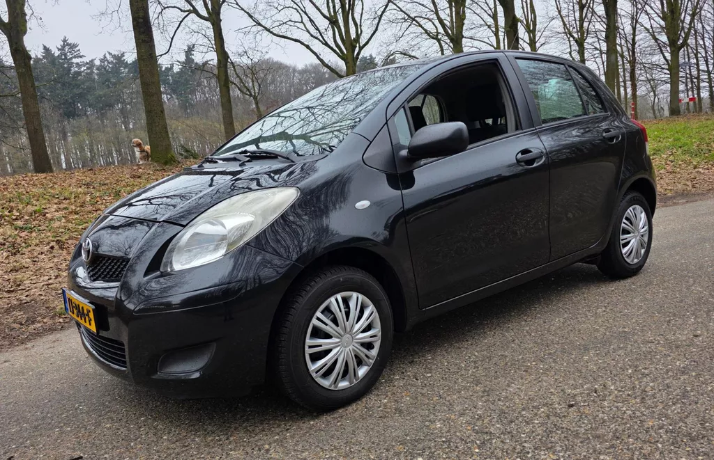 Toyota Yaris 1.0 VVTi - 5 Deurs - Keurig onderhouden -