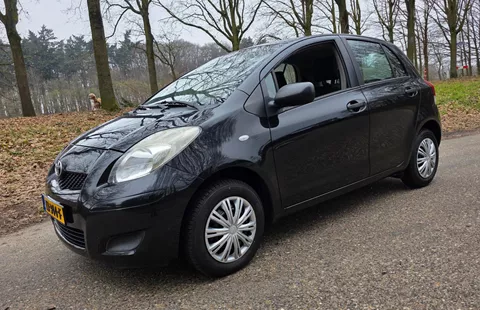 Toyota Yaris 1.0 VVTi - 5 Deurs - Keurig onderhouden -