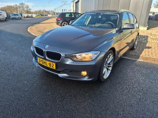 BMW 3-serie Touring 318d Upgrade Edition Automaat Leer Nap