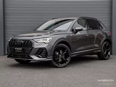 Audi Q3 45 TFSI e S-Line 360-Camera Keyless Sfeerlicht 20" BTW ACC