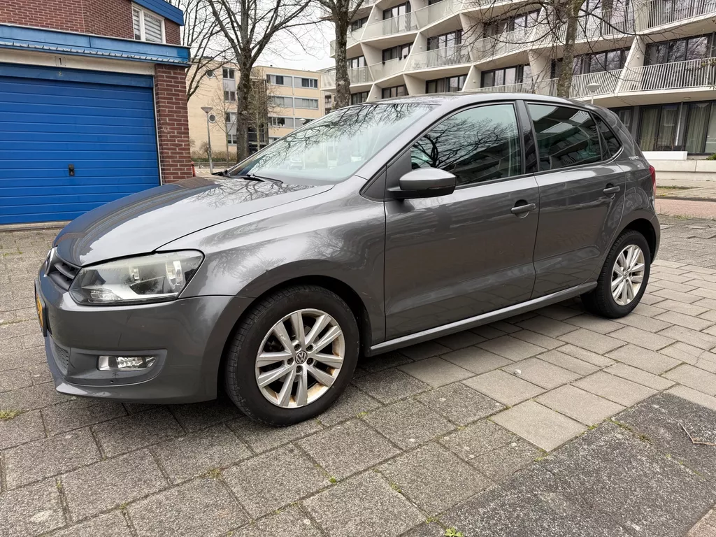 Volkswagen Polo 1.4-16V Highline 5drs Airco Cruise PDC