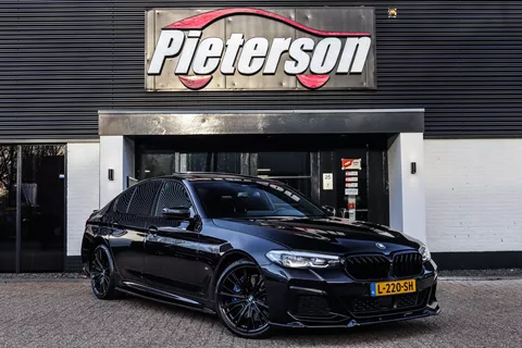 BMW 5-serie 530d M-Pakket FACELIFT 6 CILINDER PANO 360 TREKH