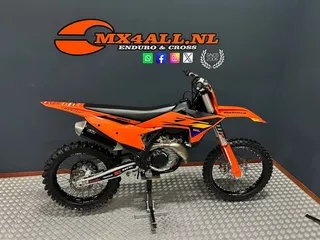 KTM 450 SXF 2025 40 uur Beauty ! no 250 / 350 SXF