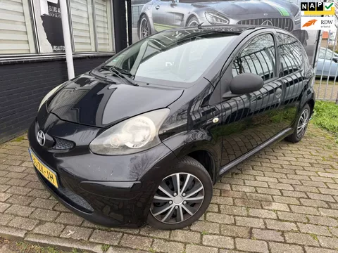 Toyota Aygo 1.0-12V