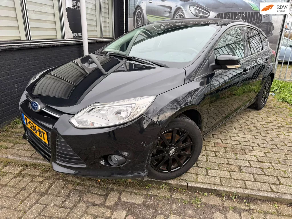 Ford Focus 1.0 EcoBoost Titanium 5drs