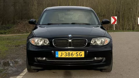 BMW 1 Serie 116i Corporate - Airco - Cruise