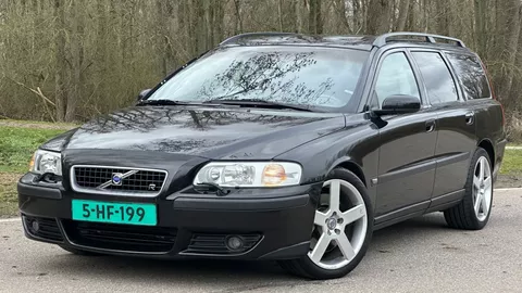 Volvo V70 2.5 R - VERWACHT !
