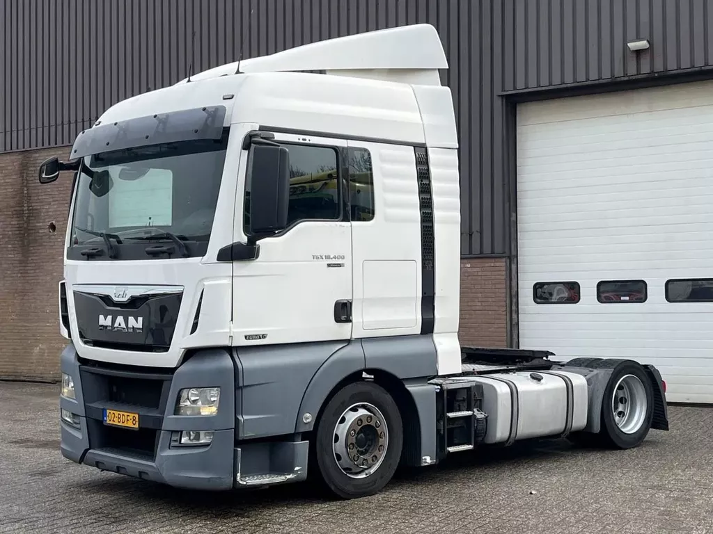 MAN TGX 18.400 / Euro6 / Lowdeck Mega / Full Air / Navi / Airco / NL Truck