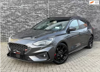 Ford Focus Wagon 2.3 EcoBoost ST-3 Pano|Head-up|B&amp;O|Launch Control|ACC|Camera|Carplay|Blis|Elekt Stoelen|Virtual Dash|VOL OPTIE!!!