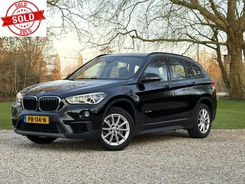 BMW X1 2.0i High Executive Automaat,Leer,Head-Up,Trekhaak