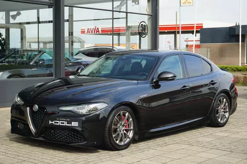 Alfa Romeo Giulia 2.0 T AWD Veloce | Carbon | Carplay | milano edition