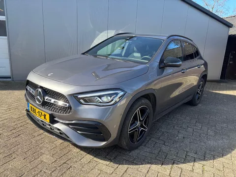 Mercedes-Benz GLA-klasse 250 e Business Solution AMG Limited | Sfeerverlichting | Camera | Night pakket | Led
