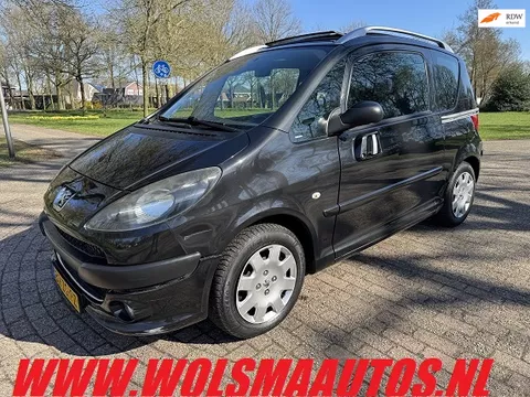 Peugeot 1007 1.6-16V Sporty