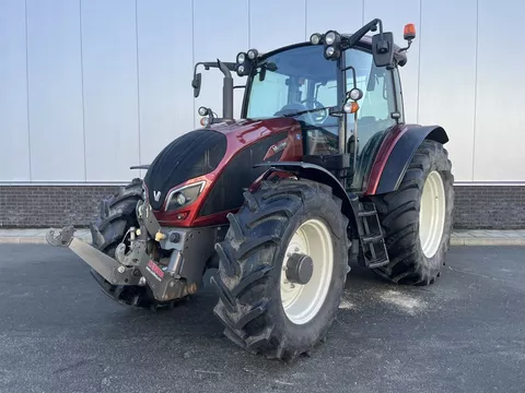 Valtra Valmet A114
