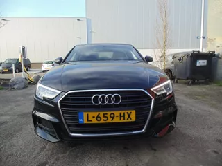Audi A3 Limousine 1.5 TFSI CoD Sport S Line Edition 2018